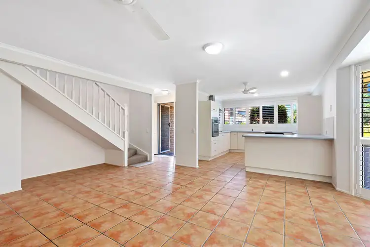1/19 Radiata Drive, Maroochydore QLD 4558