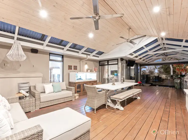 8 Leichhardt Court, Sandhurst VIC 3977
