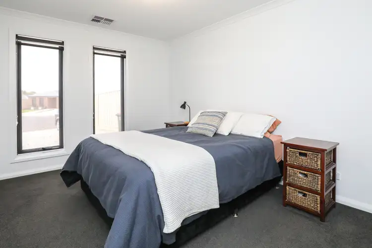 Sixth view of Homely house listing, 7 Oleander Court, Mildura VIC 3500