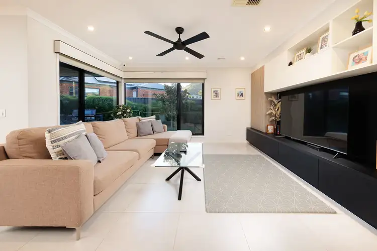 Fifth view of Homely house listing, 10 Woodbridge Street, Killara VIC 3691
