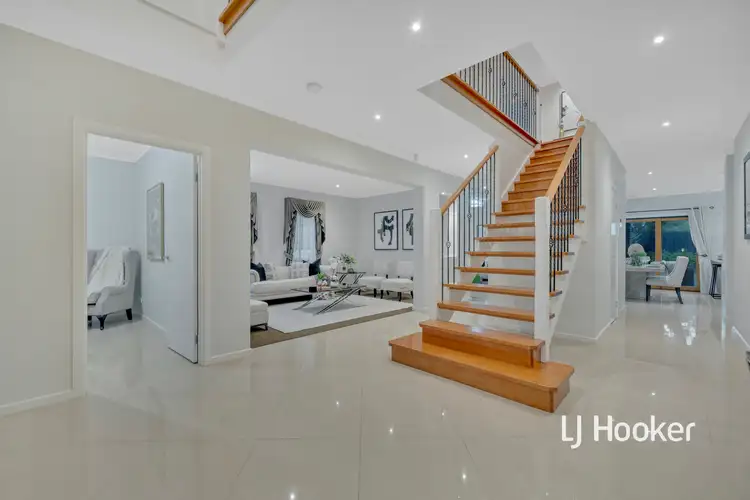 Second view of Homely house listing, 31 Elliott Parade, Lynbrook VIC 3975