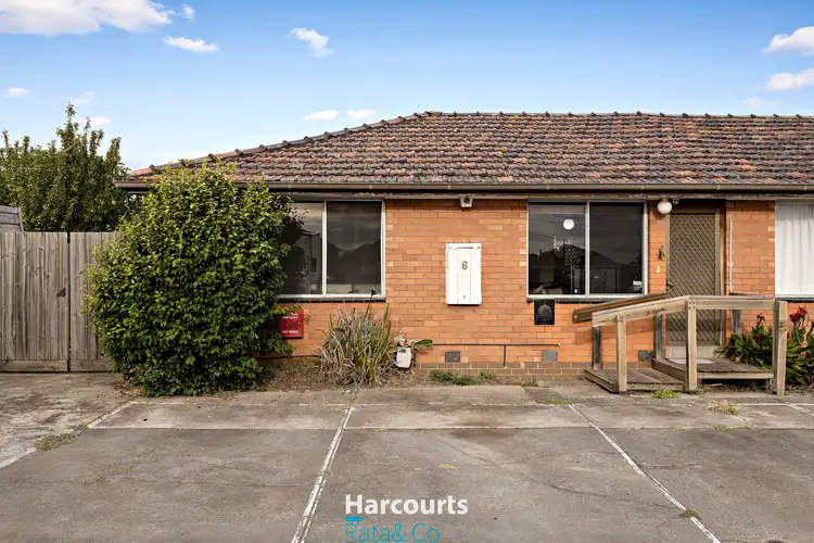 6/22 Currajong Street