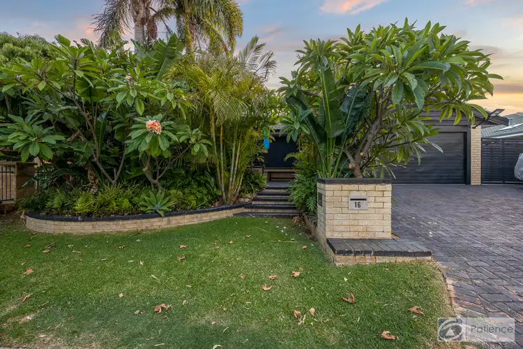 16 Bainbridge Mews, Currambine WA 6028