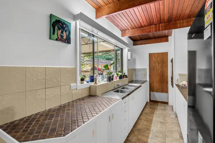 Fifth view of Homely house listing, 7097 Great Alpine Road, Porepunkah VIC 3740