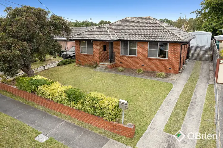 12 Windoo Street, Frankston North VIC 3200