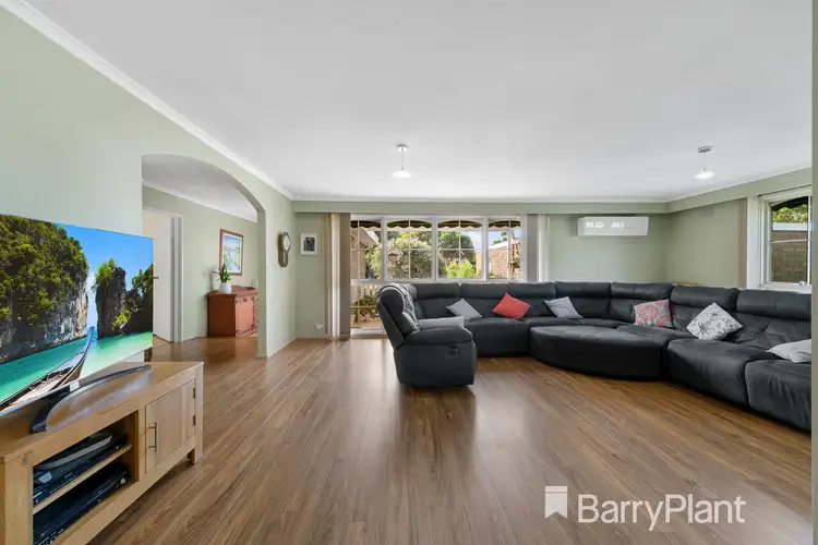 Fourth view of Homely house listing, 5 Linlithgow Way, Melton West VIC 3337