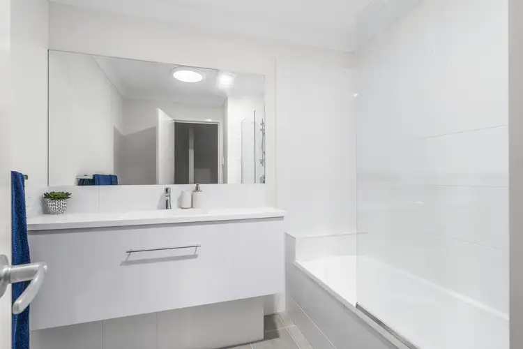 Sixth view of Homely townhouse listing, 31/4 Lewis Place, Manly West QLD 4179