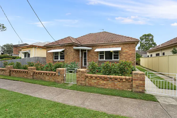 20 Young Road, New Lambton NSW 2305