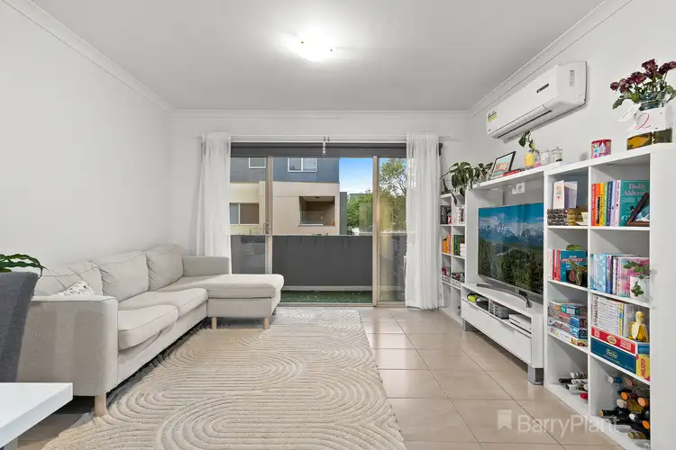 Fourth view of Homely house listing, 8 Annecy Lane, Pakenham VIC 3810