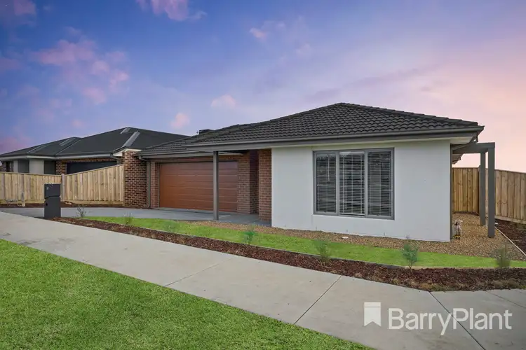 18 Rolls Road, Smythes Creek VIC 3351