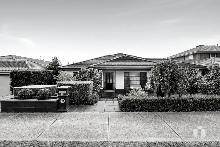 18 Roaming Road, Doreen VIC 3754
