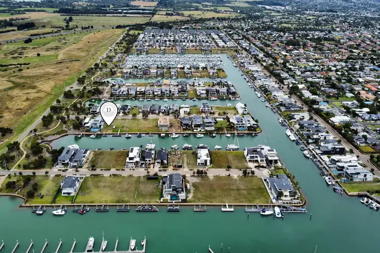 28 Ragamuffin Point, Safety Beach VIC 3936