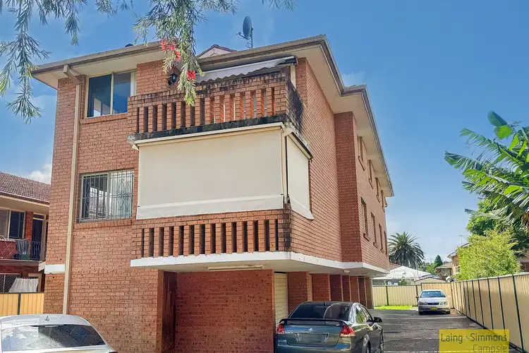 2/24 Gould Street, Campsie NSW 2194