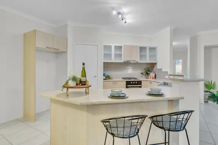 Sixth view of Homely house listing, 31 Prosperity Avenue, Cranbourne North VIC 3977