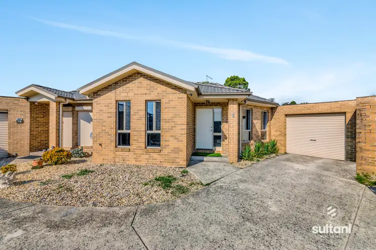 2/13 Rose Drive, Doveton VIC 3177