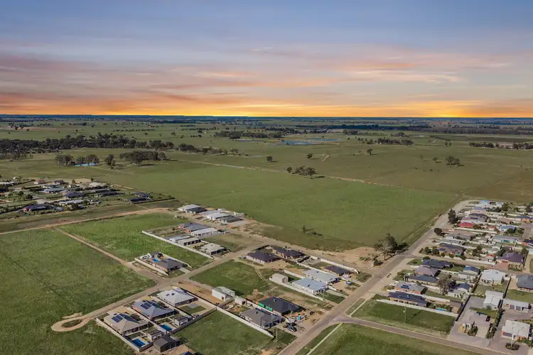 54 Tessier Drive, Tocumwal NSW 2714