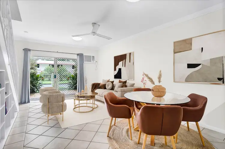 2/7-9 Le Grande Street, Freshwater QLD 4870