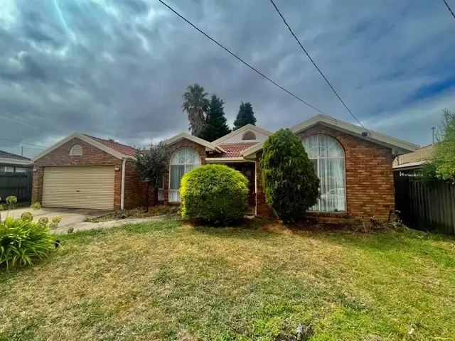 2 Marsden Court