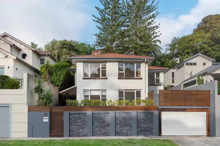 38 Pauling Avenue