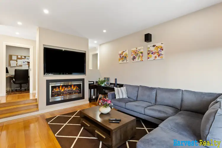 Fifth view of Homely house listing, 28 Daniel Solander, Endeavour Hills VIC 3802