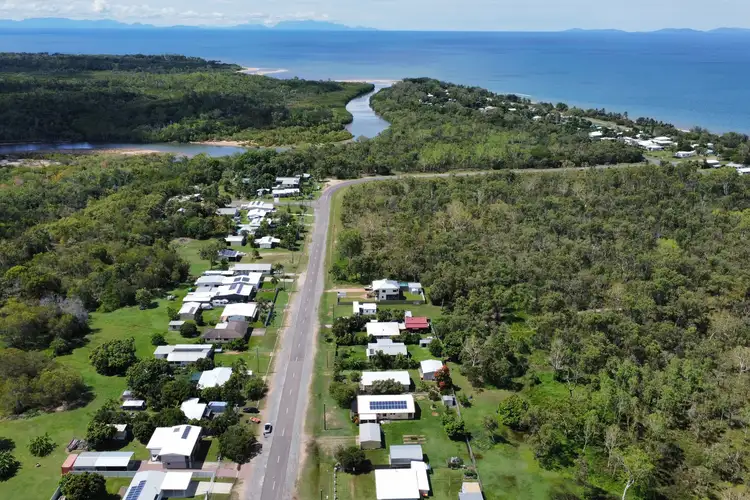 Fifth view of Homely house listing, 212 Balgal Beach Road, Balgal Beach QLD 4816