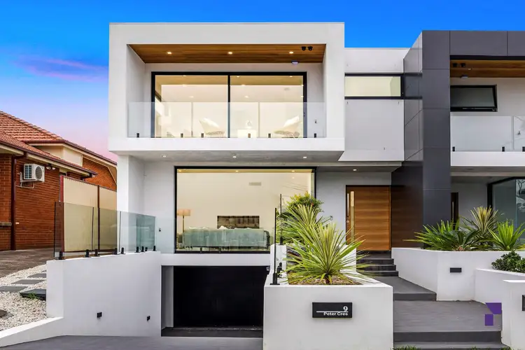 9 Peter Crescent, Greenacre NSW 2190