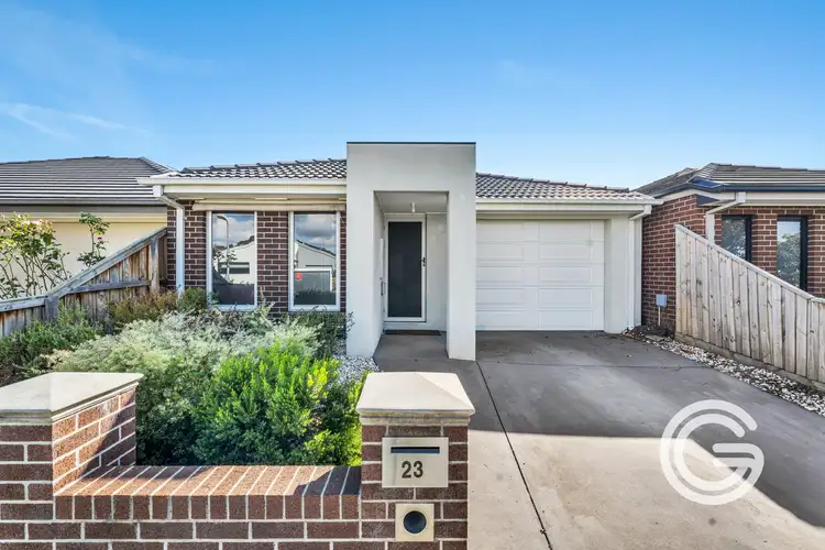 23 Maywood Street, Pakenham VIC 3810