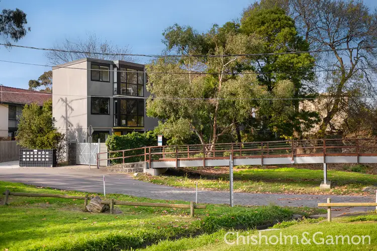 8/25 Foam Street, Elwood VIC 3184