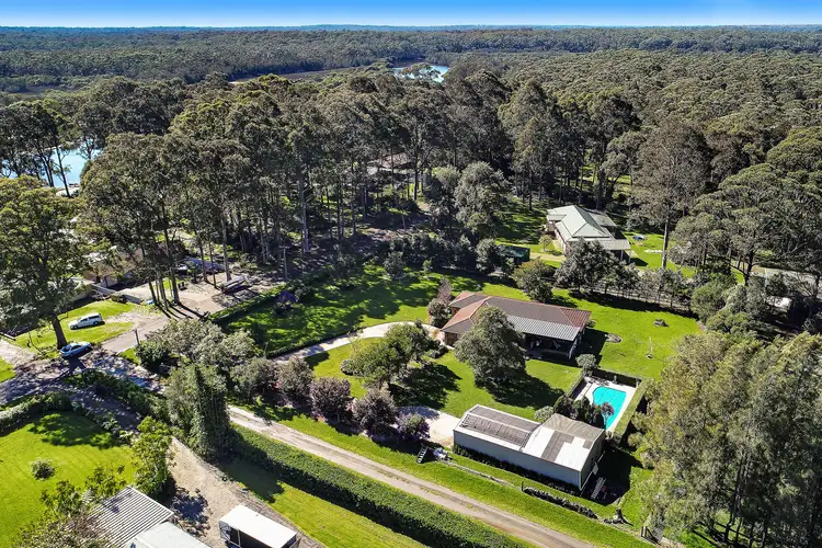 28 Streamside Street, Woollamia NSW 2540