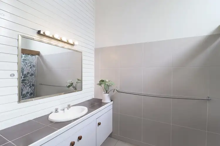 Fifth view of Homely unit listing, 6/11-15 Yulgibar Close, Kooralbyn QLD 4285
