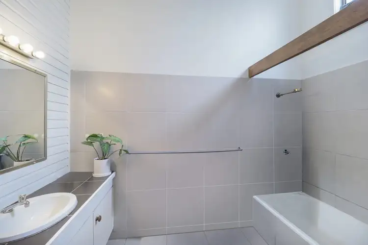 Sixth view of Homely unit listing, 6/11-15 Yulgibar Close, Kooralbyn QLD 4285