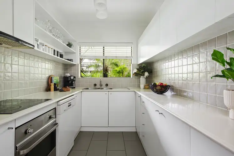 Fourth view of Homely apartment listing, 30/100 Queenscliff Road, Queenscliff NSW 2096