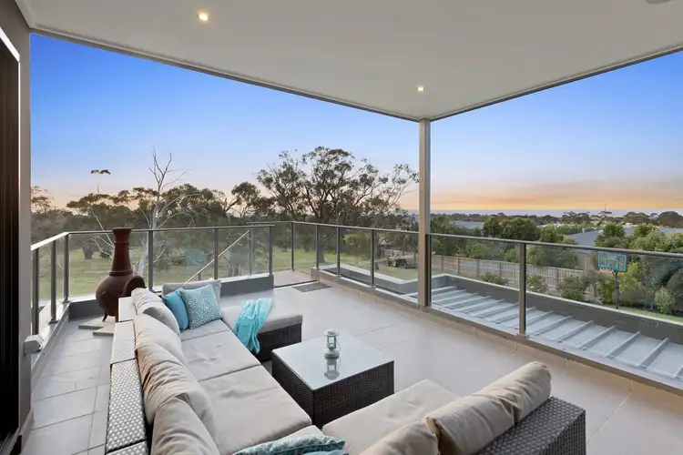 2d Waterview Close, Mount Eliza VIC 3930