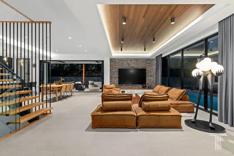 Third view of Homely house listing, 30 Southview Crescent, Carindale QLD 4152