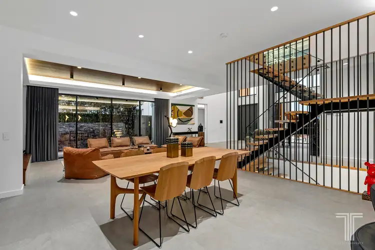 Fifth view of Homely house listing, 30 Southview Crescent, Carindale QLD 4152