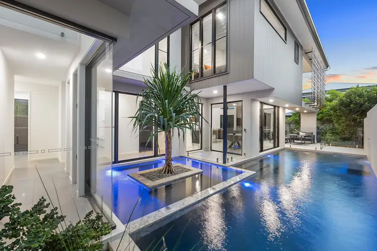 10 Paradis Road, Yaroomba QLD 4573