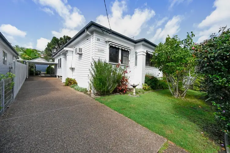 35 Woodlands Avenue, New Lambton NSW 2305