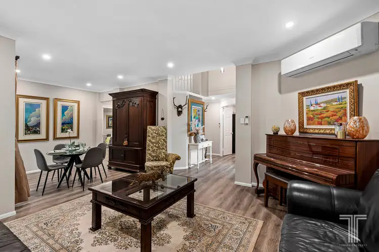 Sixth view of Homely house listing, 2 Engelmann Close, Carindale QLD 4152