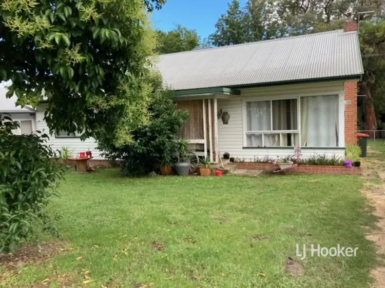 33 Gilchrist Street, Inverell NSW 2360