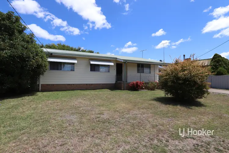 8 Bertha Street, Inverell NSW 2360