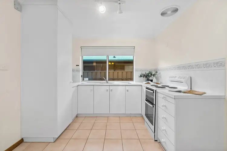 Fifth view of Homely house listing, 10 Cove Circuit, Seaford Rise SA 5169