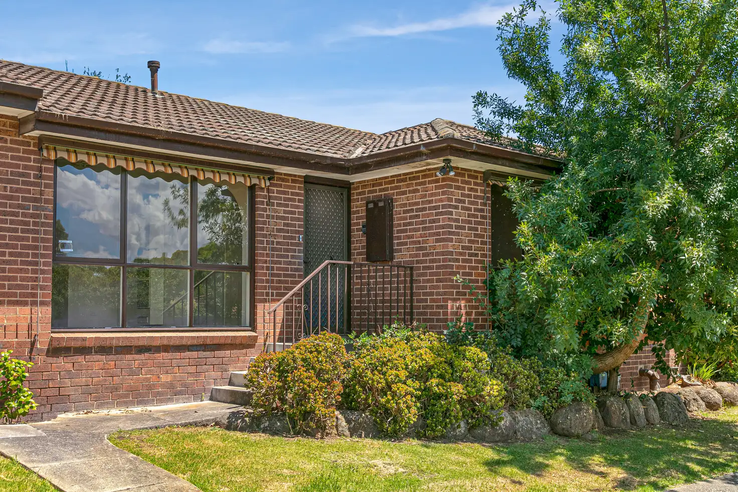 Main view of Homely villa listing, 9/121-125 Northumberland Road, Pascoe Vale VIC 3044
