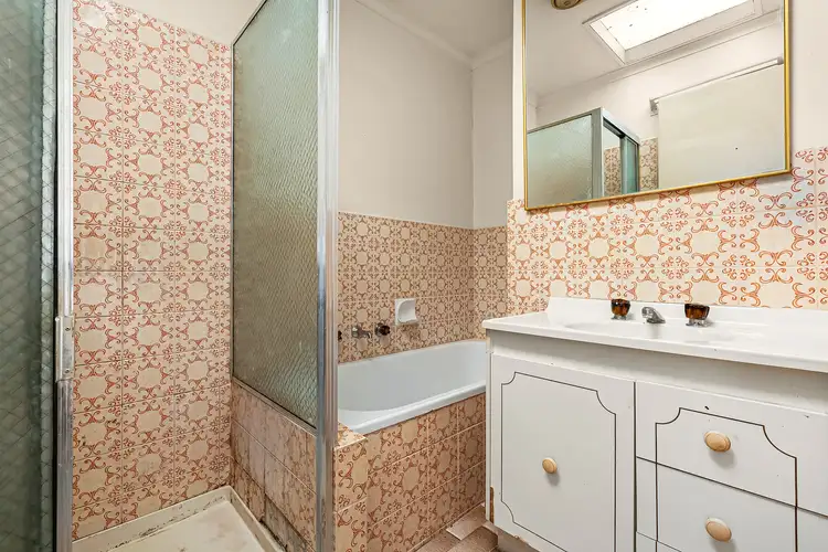 Fourth view of Homely villa listing, 9/121-125 Northumberland Road, Pascoe Vale VIC 3044