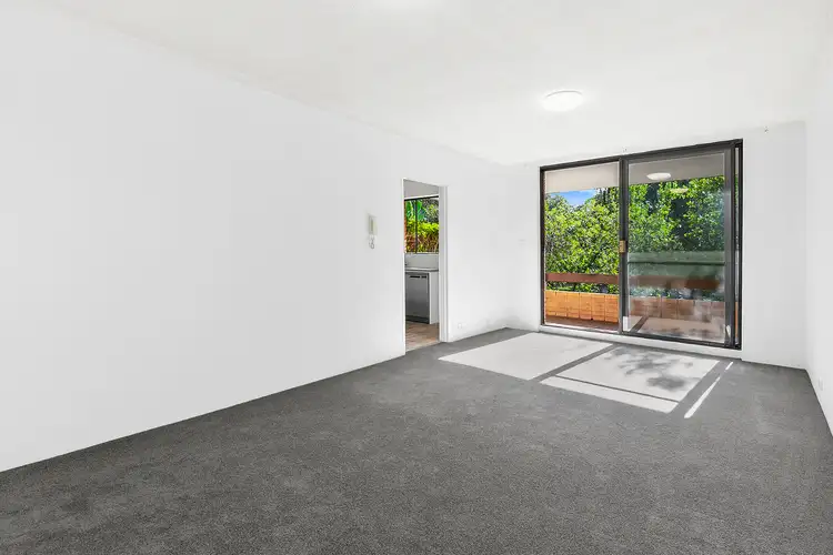 Third view of Homely apartment listing, 5/20 Richmond Avenue, Dee Why NSW 2099