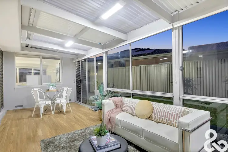 Sixth view of Homely house listing, 5 Silverthorn Court, Mill Park VIC 3082