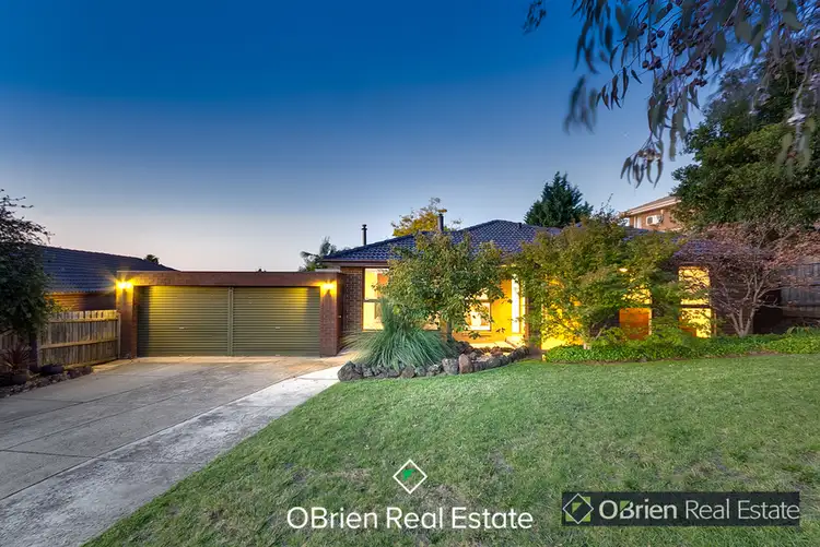 10 Moody Place, Endeavour Hills VIC 3802
