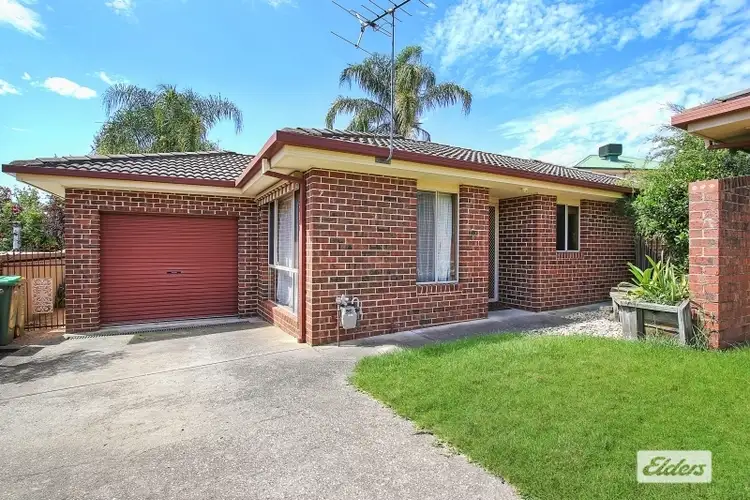 Main view of Homely unit listing, 2/6 Rosanna Court, Wodonga VIC 3690