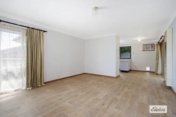 Third view of Homely unit listing, 2/6 Rosanna Court, Wodonga VIC 3690