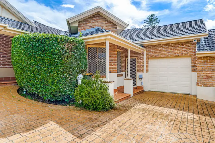 Main view of Homely villa listing, 4/26 Carinya Road, Girraween NSW 2145