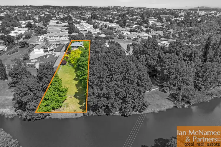 25 Thorpe Avenue, Queanbeyan NSW 2620